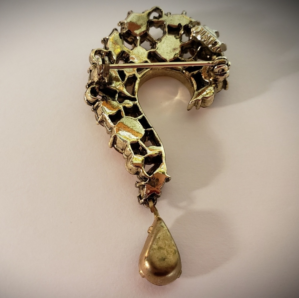VINTAGE Lisner Pin & Earring Set - Picture 6 of 6
